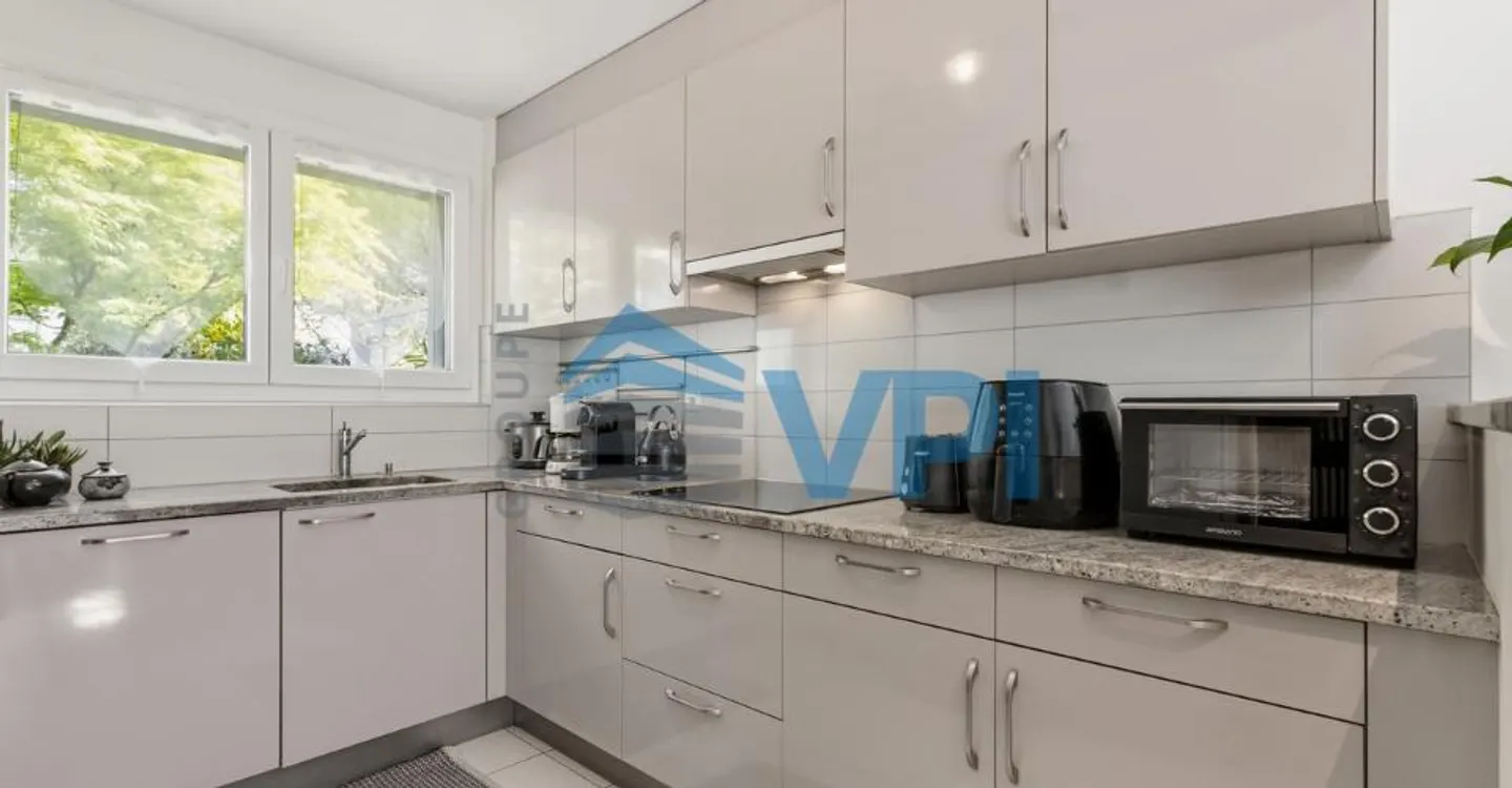 Incantevole villa familiare di 5,5 stanze nel cuore di Meyrin - Foto 12 di 12
