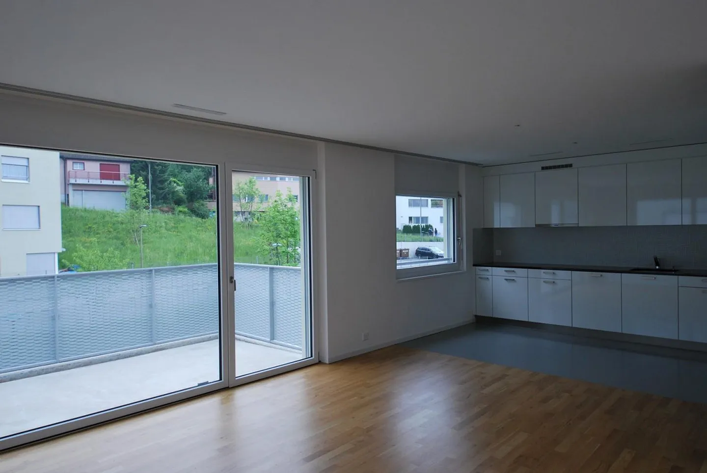 Modernes 4.5-Zimmer-Apartment - Foto 3 von 5