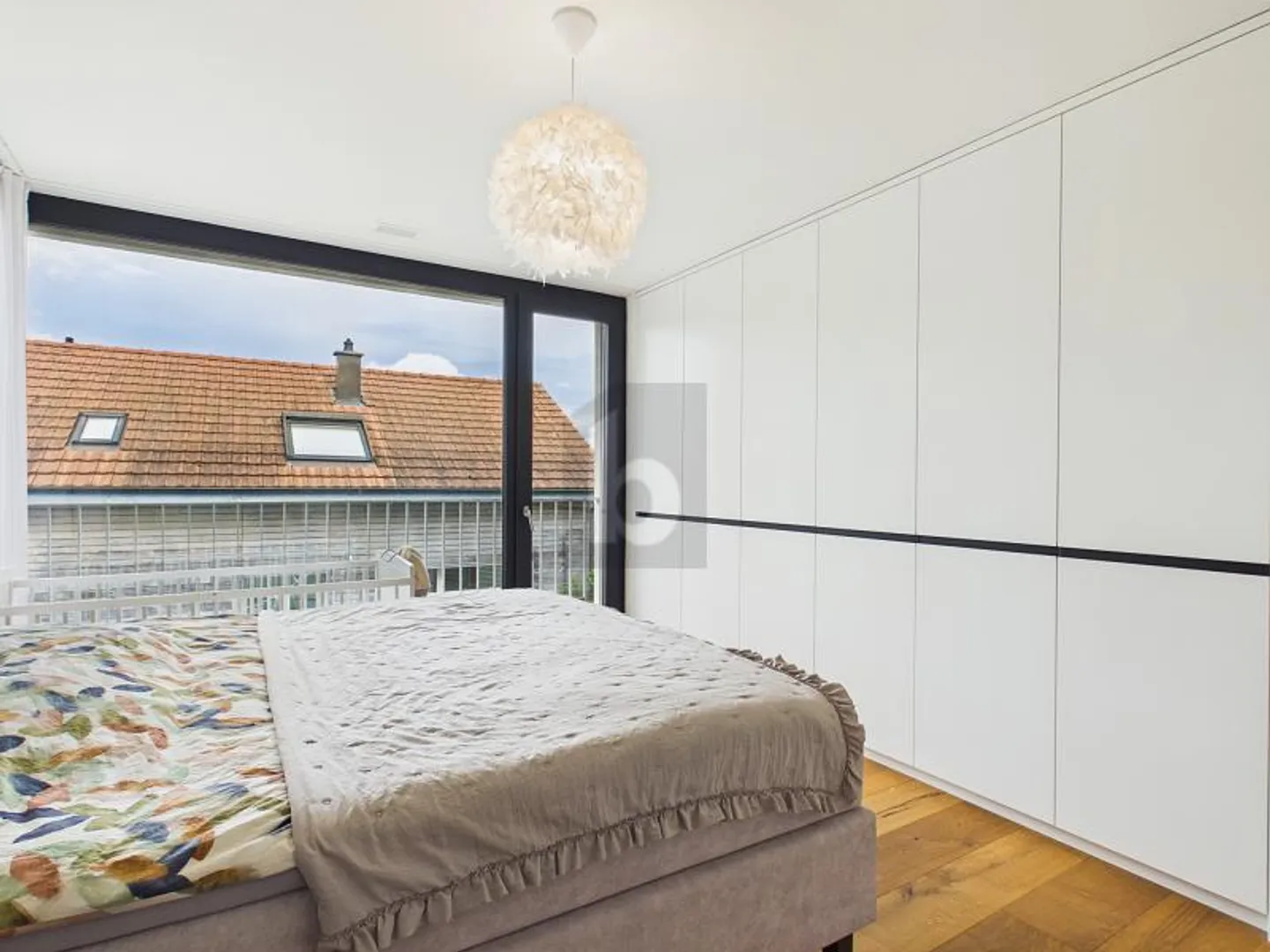 DESIGN D'ARCHITECTE - COMME NEUF AVEC DEUX BALCONS - Photo 5 sur 6