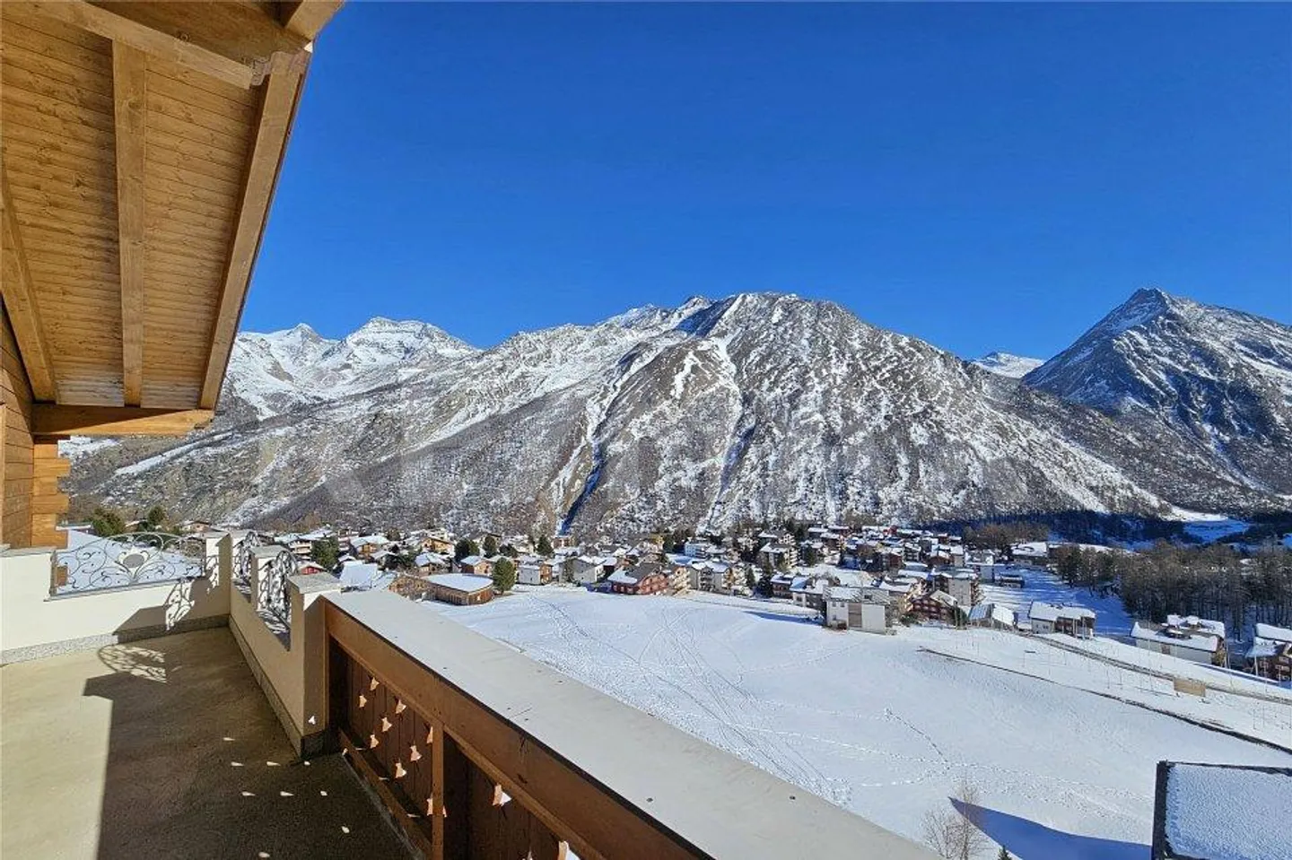 Einmalige Chance auf ein Einzelchalet auf dem Hohneggplateau - Foto 11 von 13