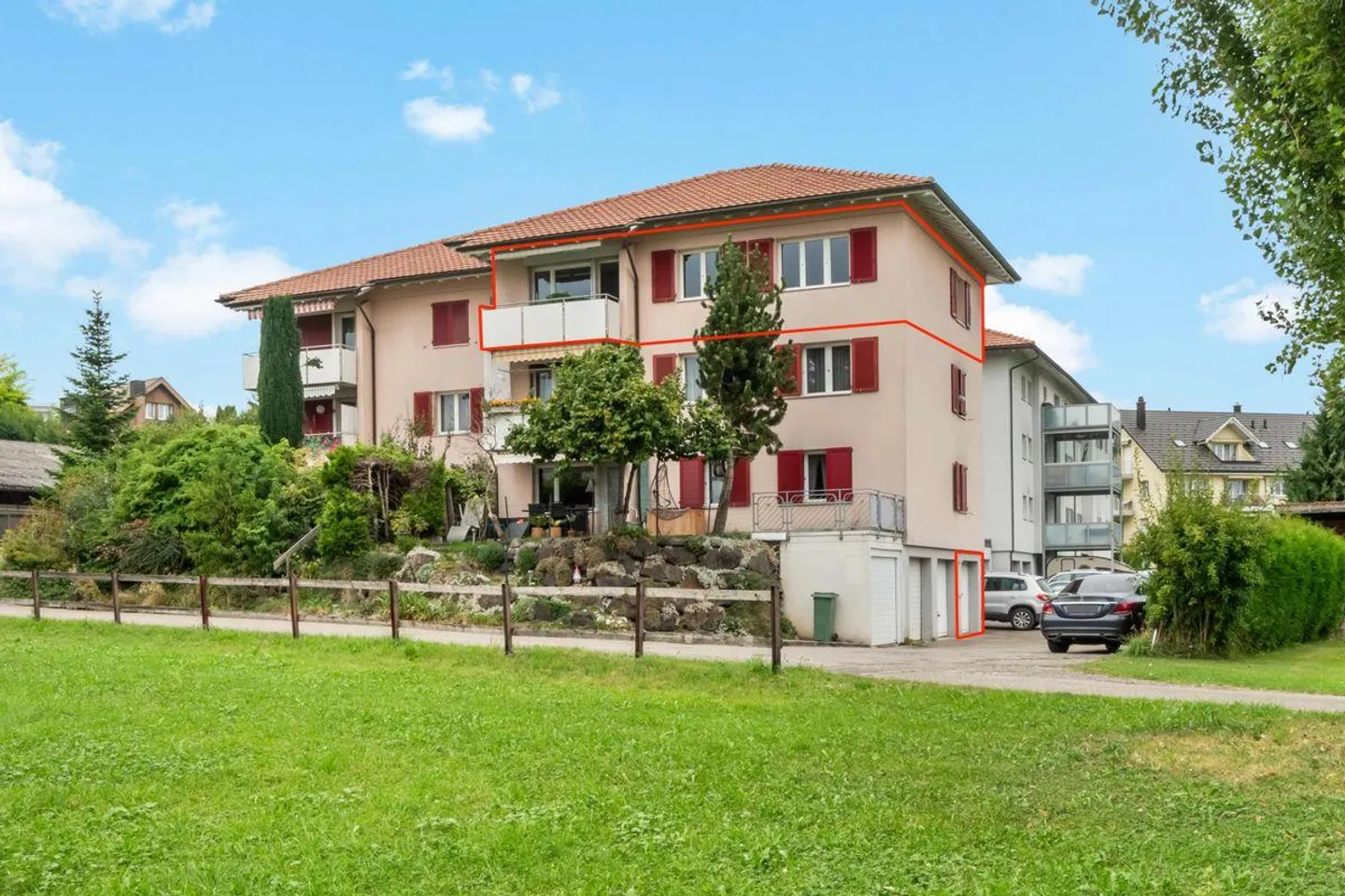 APPARTEMENT 3.5 PIÈCES AVEC VUE. - Photo 2 sur 11