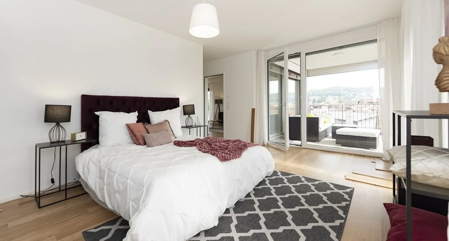 Modern 2.5-Room Apartment - Photo 3 of 6