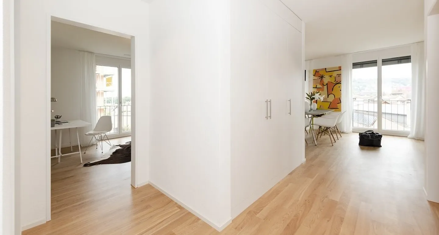 Modern 2.5-Room Apartment - Photo 6 of 6
