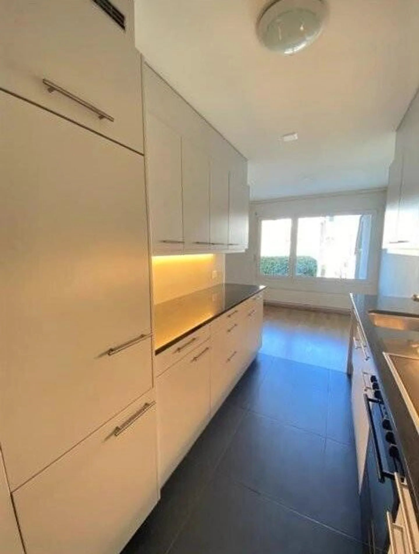 Spacious Maisonette Apartment with Green Patio - Photo 7 of 12