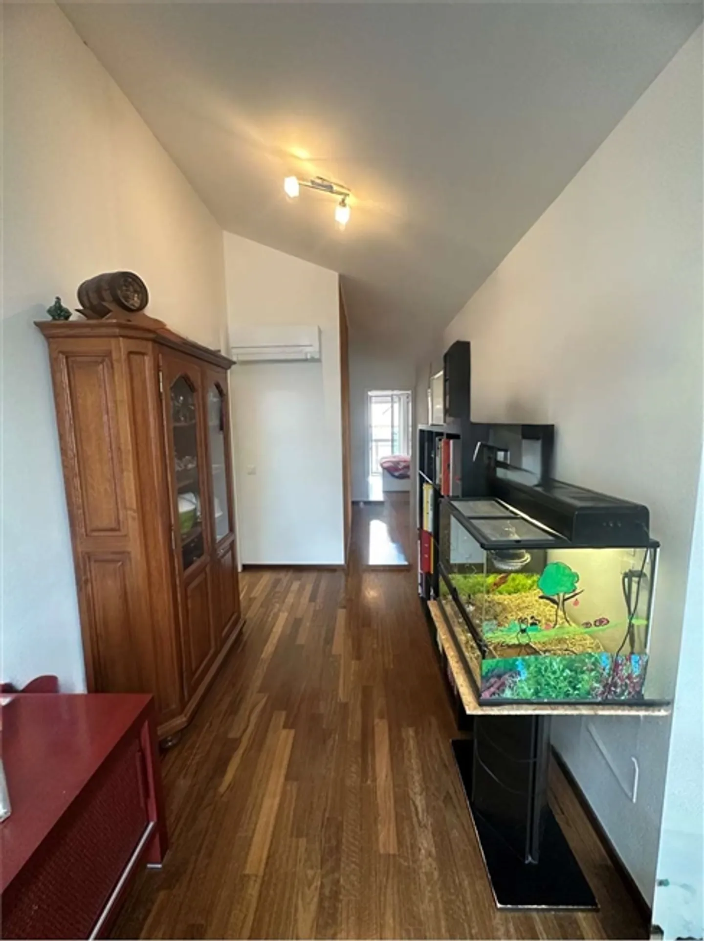 AMPIO E LUMINOSO PENTHOUSE DI 150 MQ. VISTA LAGO - Foto 13 di 20