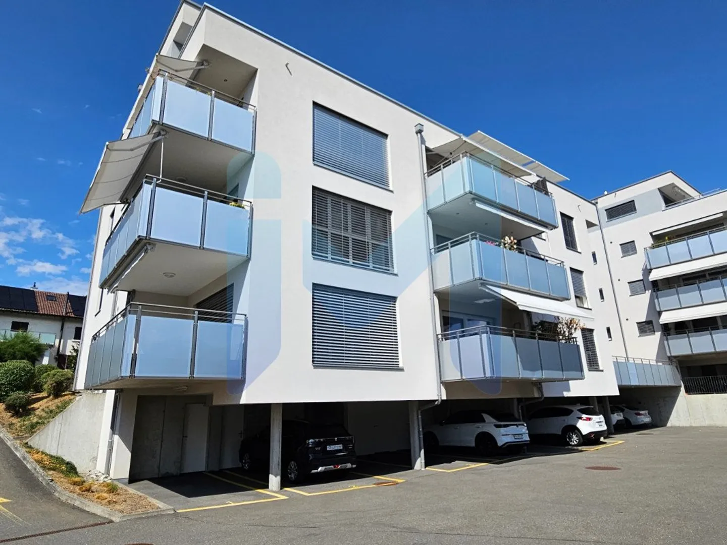 Appartement moderne à Châtel-St-Denis - Photo 2 sur 9