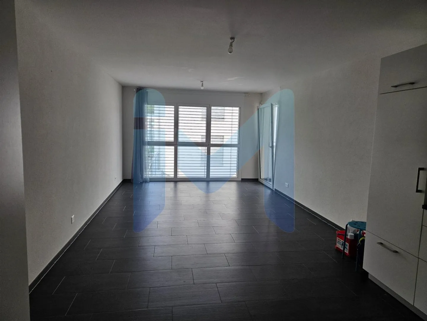 Appartement moderne à Châtel-St-Denis - Photo 3 sur 9