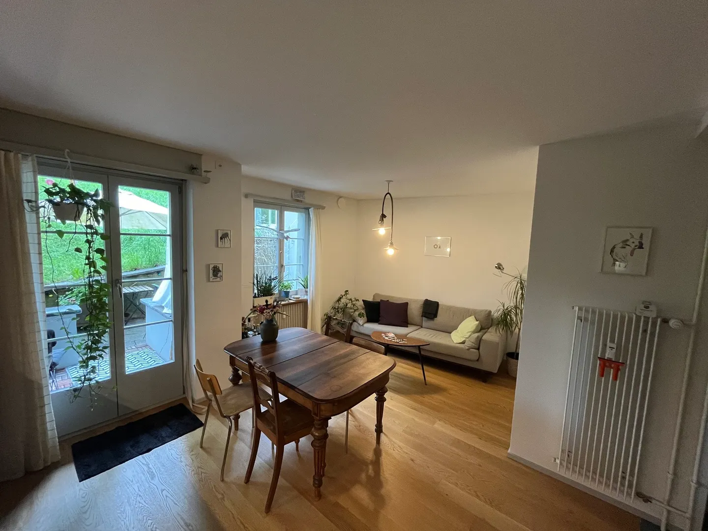 Renovated apartment with terrace - Photo 4 of 8