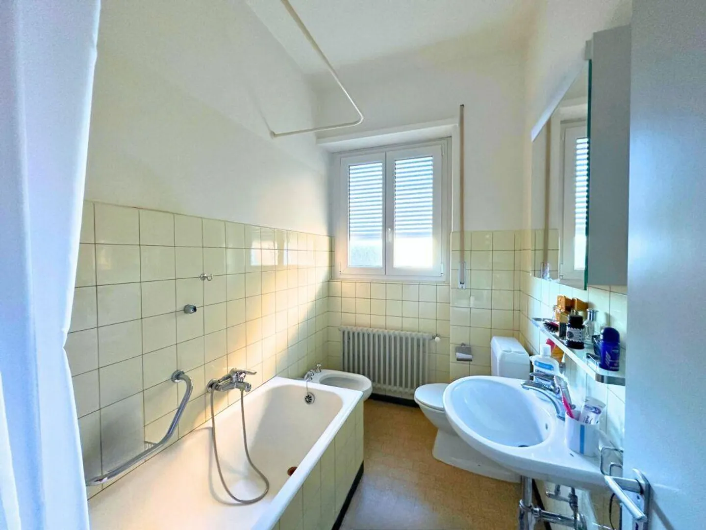 Interessantes Gebäude mit 3 Wohneinheiten - Foto 23 von 23
