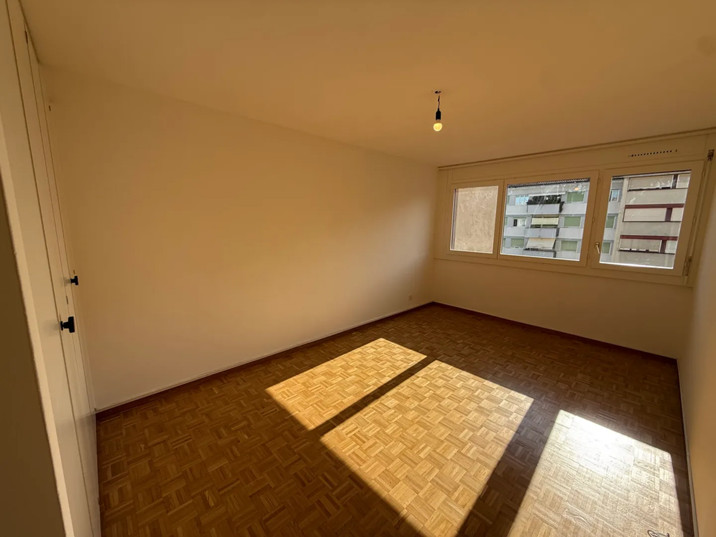 Charmant Appartement de 4 pièces - Photo 5 sur 9