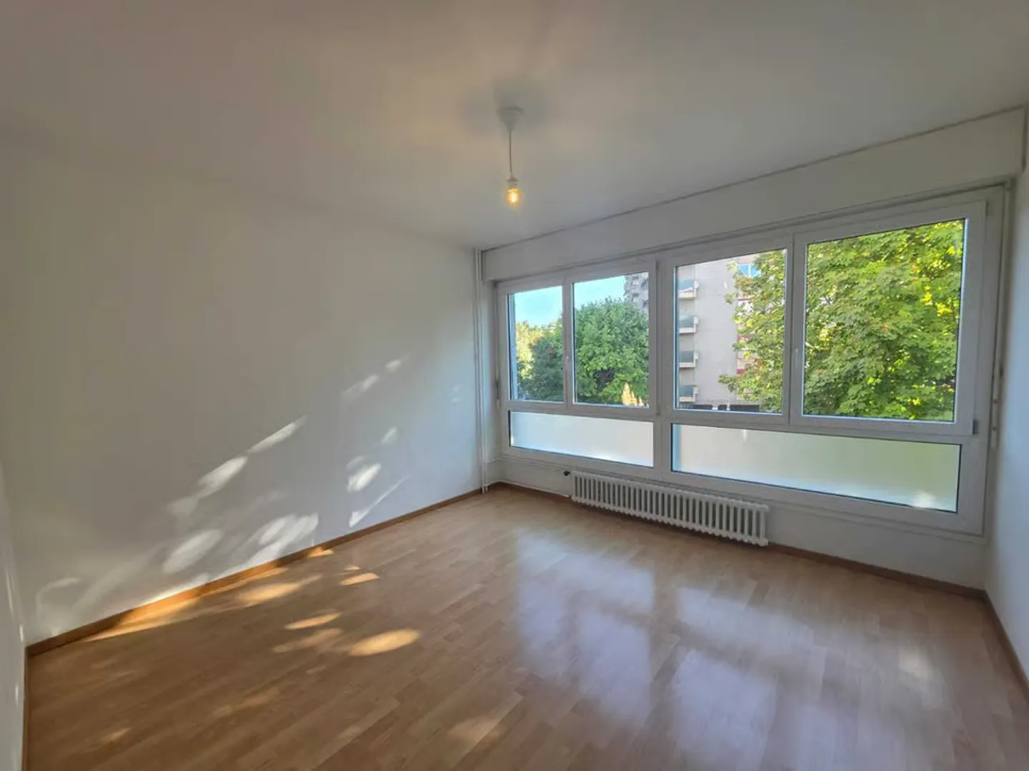 2,5-Zimmer-Wohnung im Herzen von Nyon - Foto 1 von 4