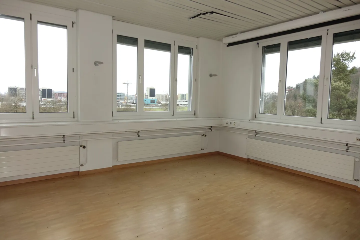 Flexible Gewerbefläche mit Terrasse - Foto 3 von 22