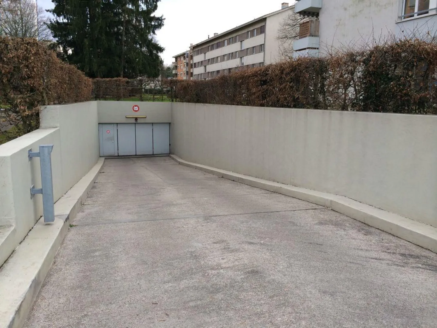 Place de parking à Arlesheim - Photo 1 sur 1