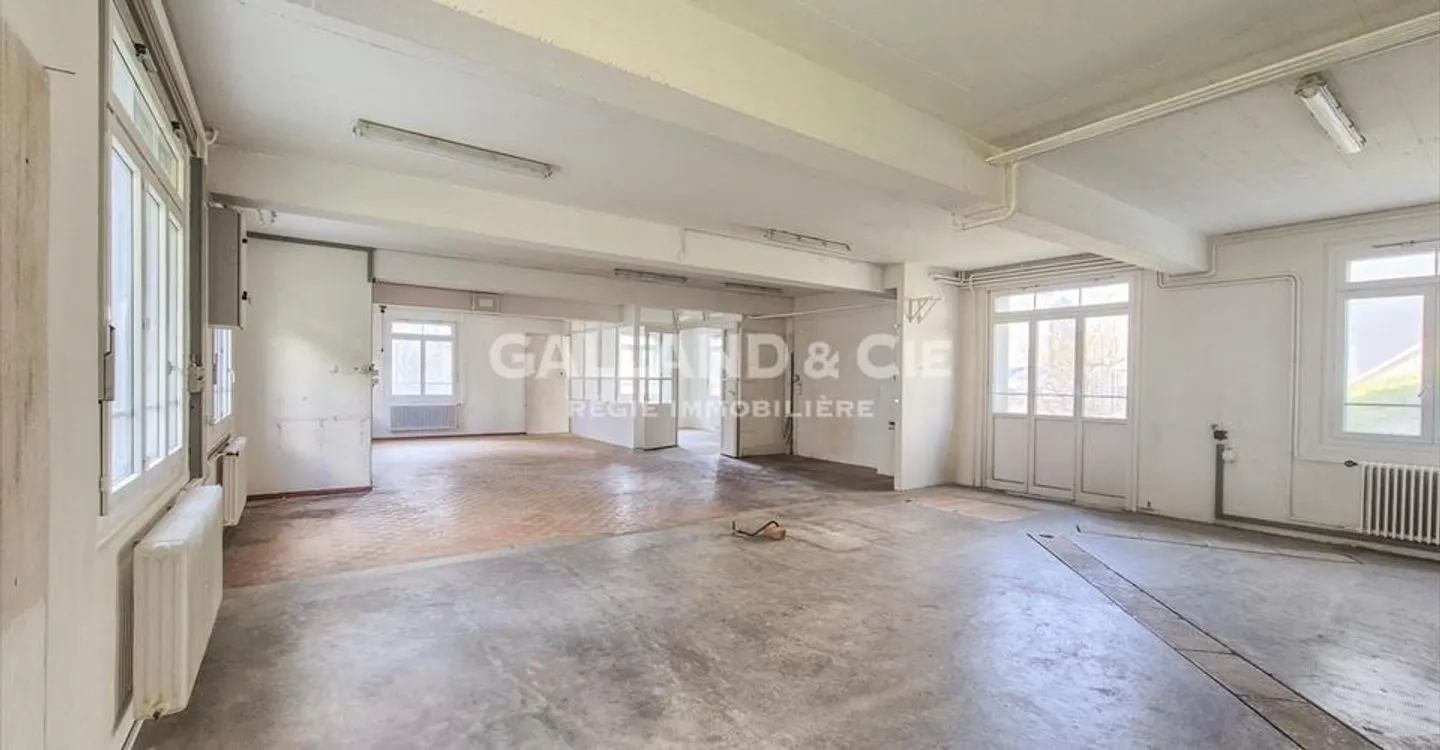 Edificio ad uso misto in affitto - Foto 6 di 6