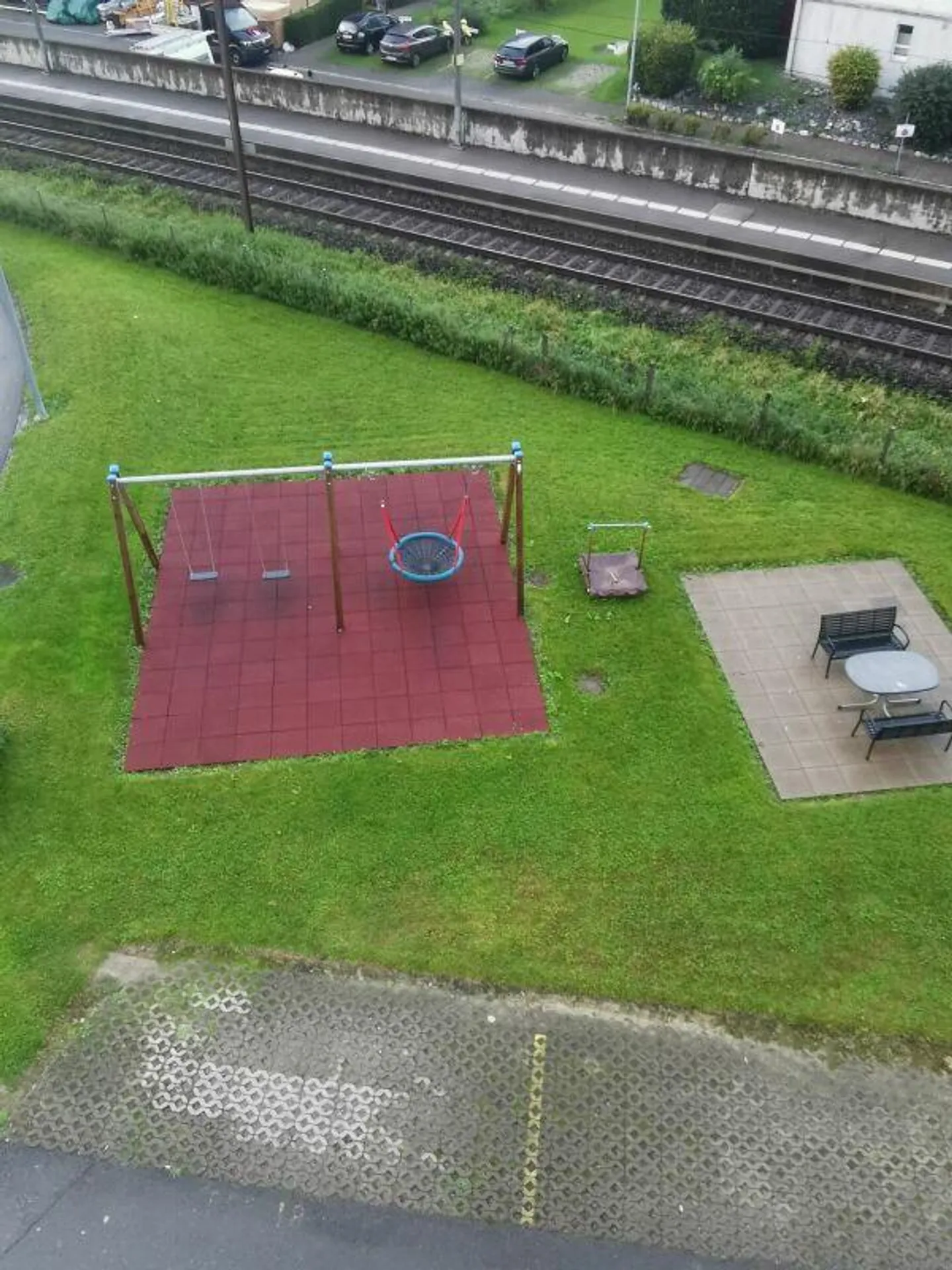 Vie confortable près de la gare - Appartement 2 pièces avec balcon - Photo 8 sur 8