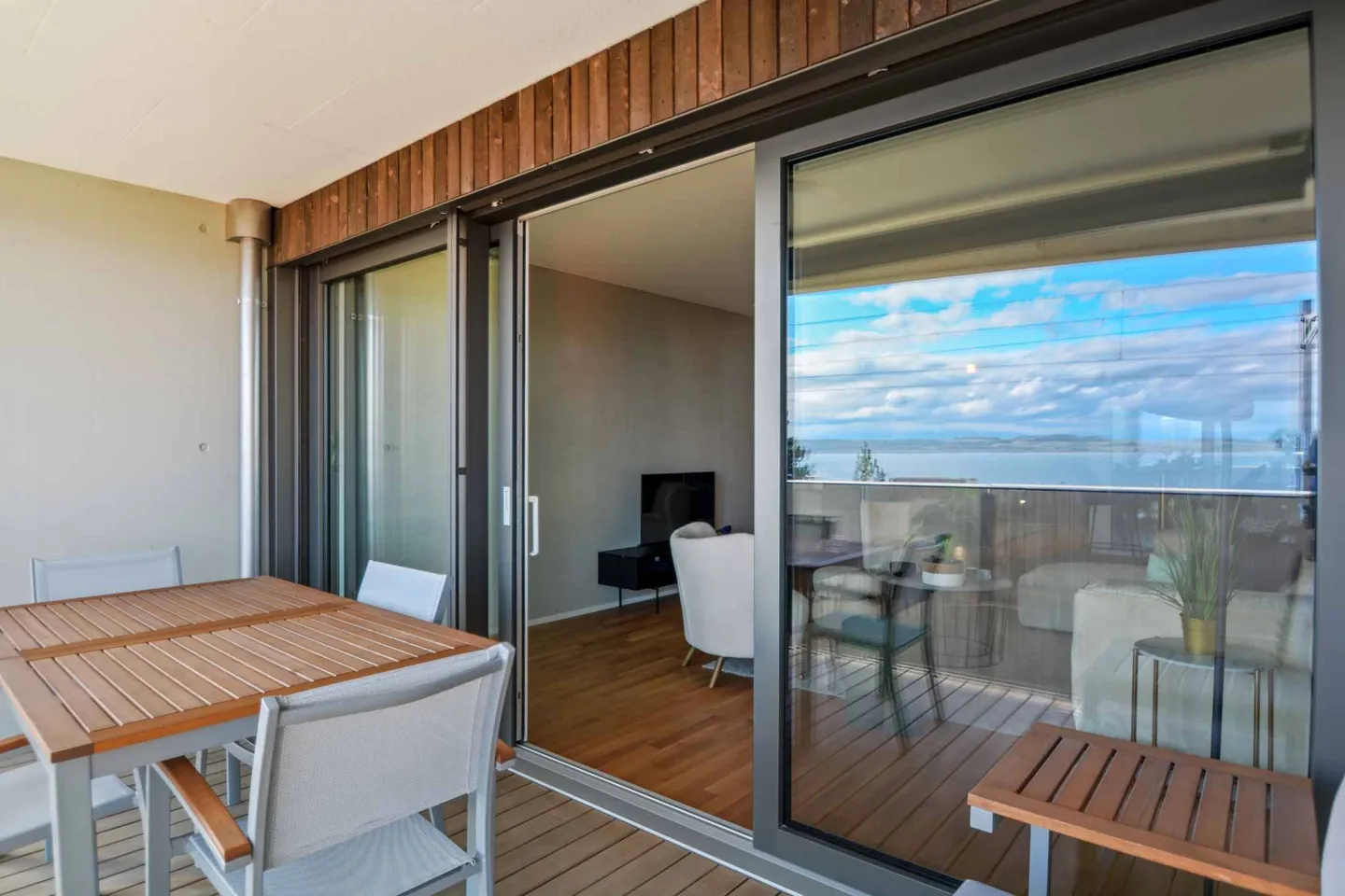 Contemporary Duplex in Bella Vista - Photo 3 of 11