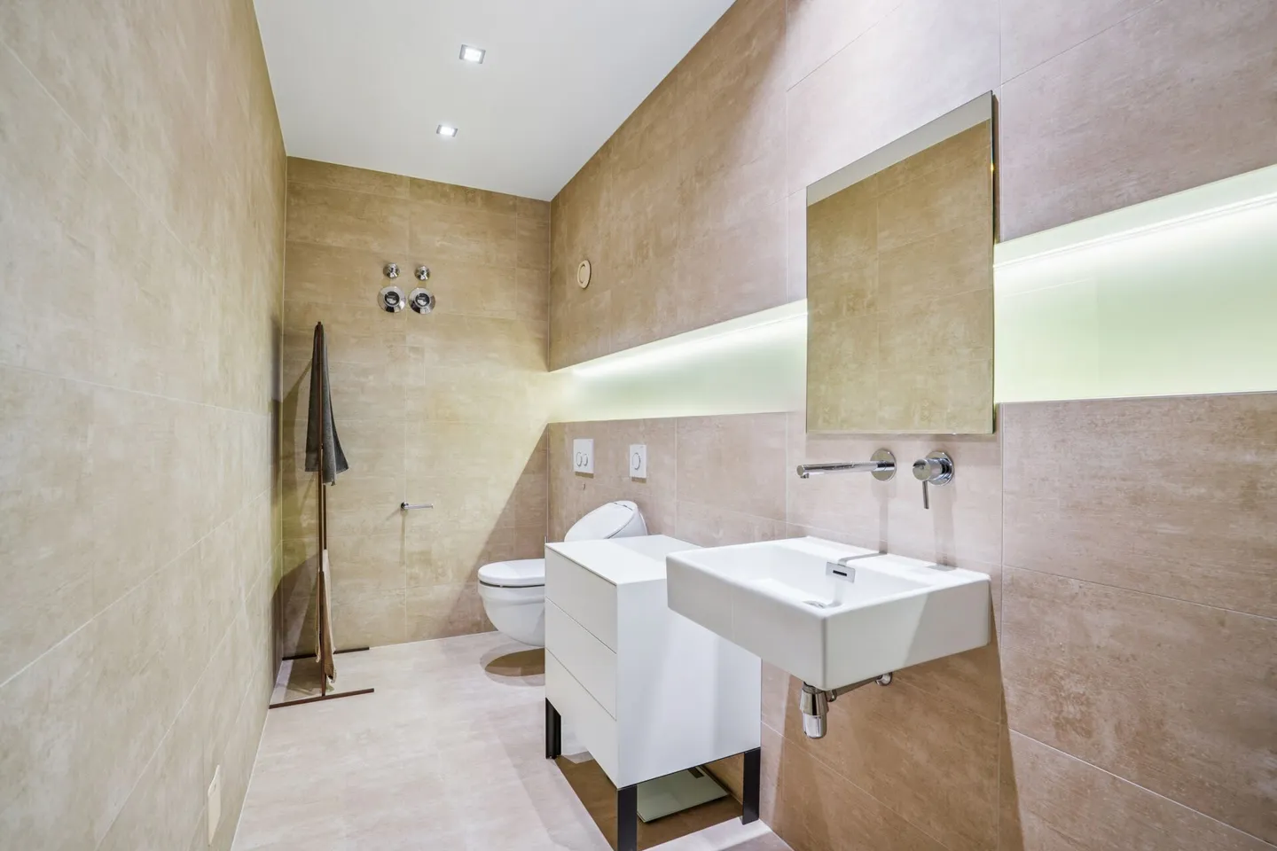 Appartamento loft attraente di 2,5 stanze - Foto 9 di 13