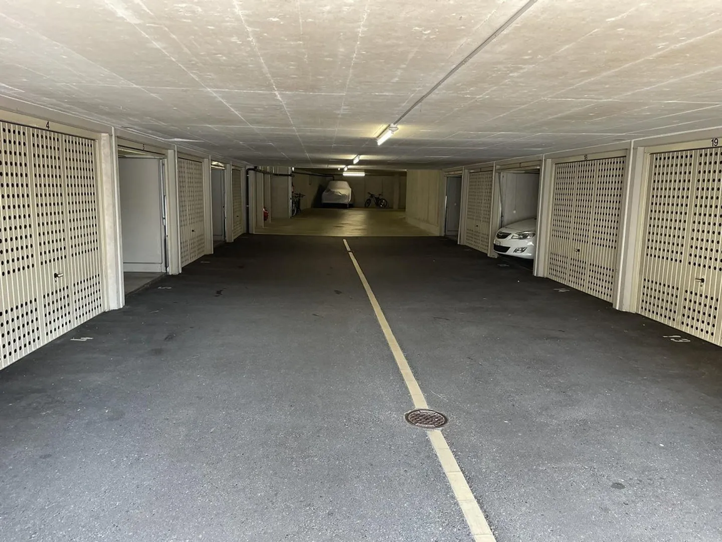 Cozy attic apartment with balcony - Photo 9 of 9