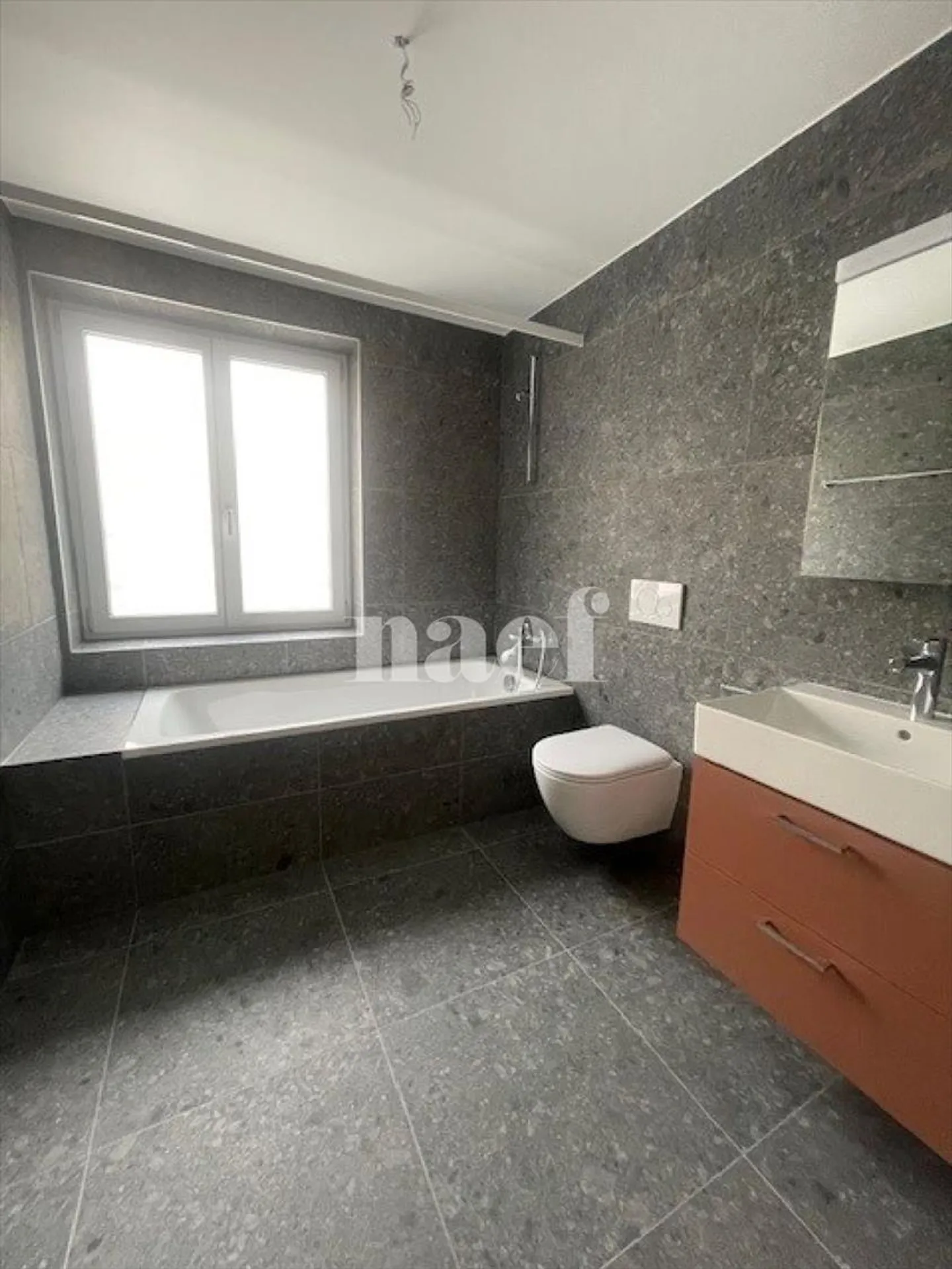 Appartamento 5 stanze - Foto 1 di 4