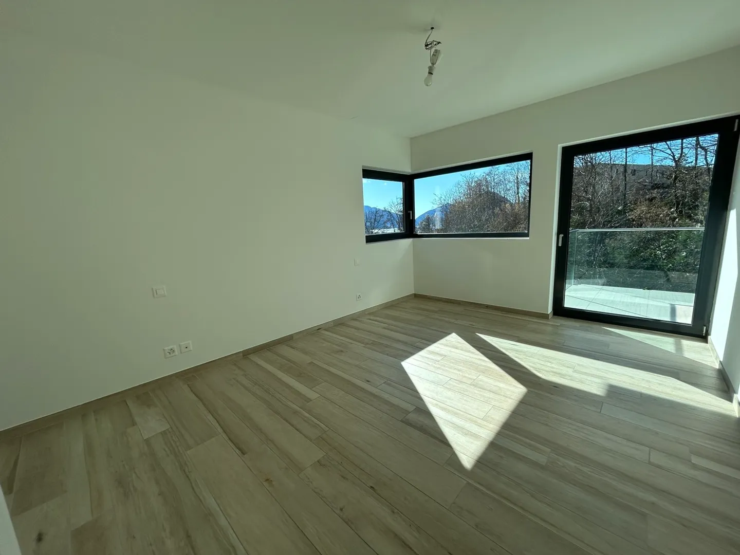 Appartement moderne 4.5 pièces - Photo 5 sur 7