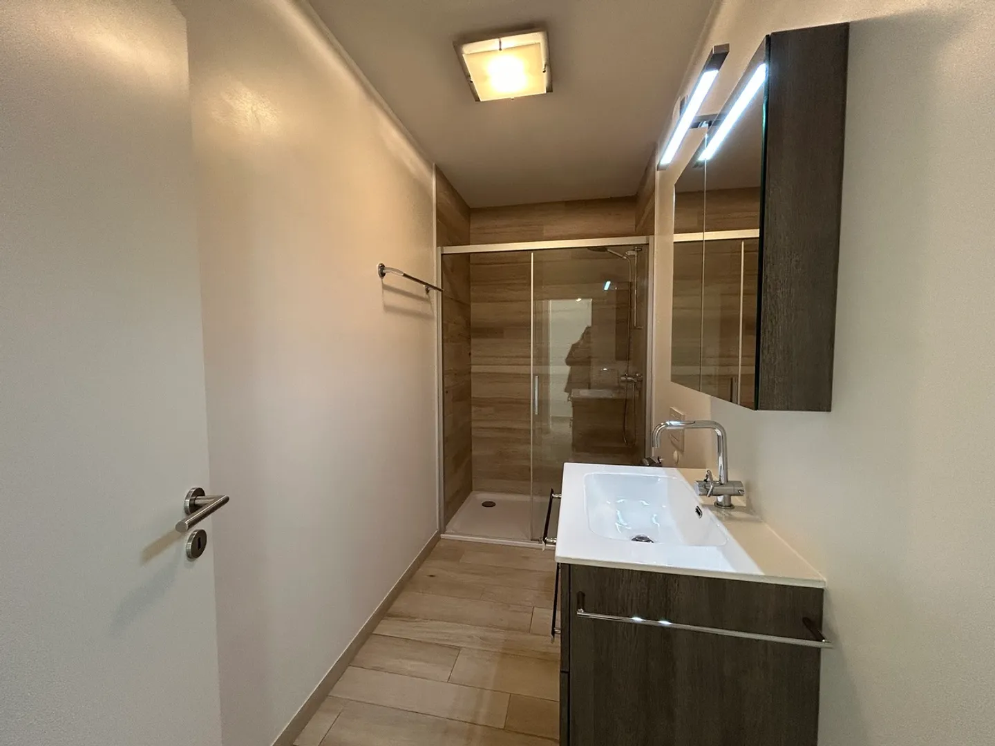 Appartement moderne 4.5 pièces - Photo 7 sur 7