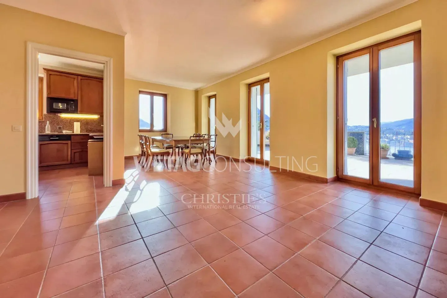 Ruvigliana: Apartment with magnificent lake view & swimming pool for sale - Photo 7 of 10