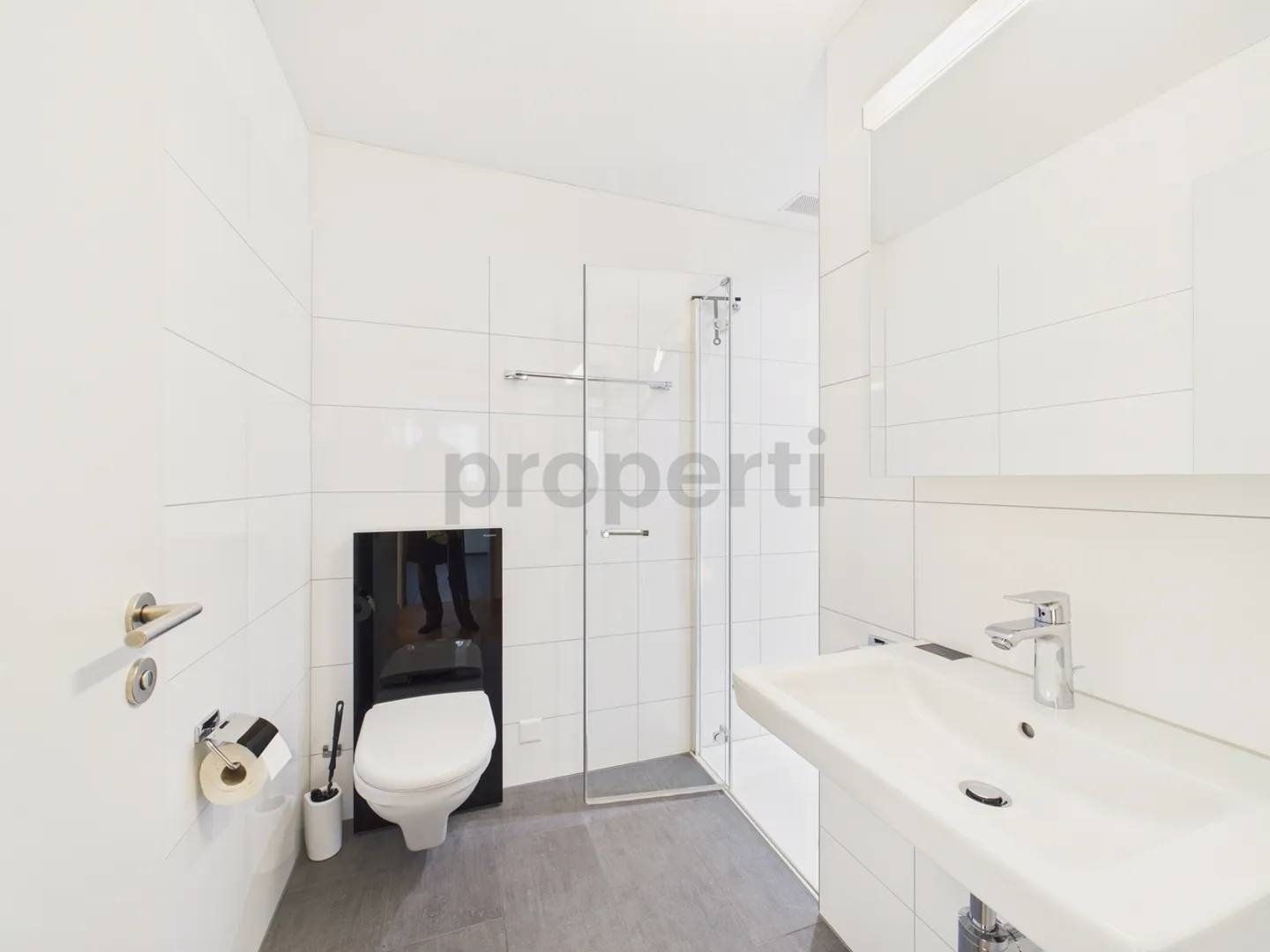 Modern 4.5-room apartment with balcony, Ufhusen - Photo 8 of 10