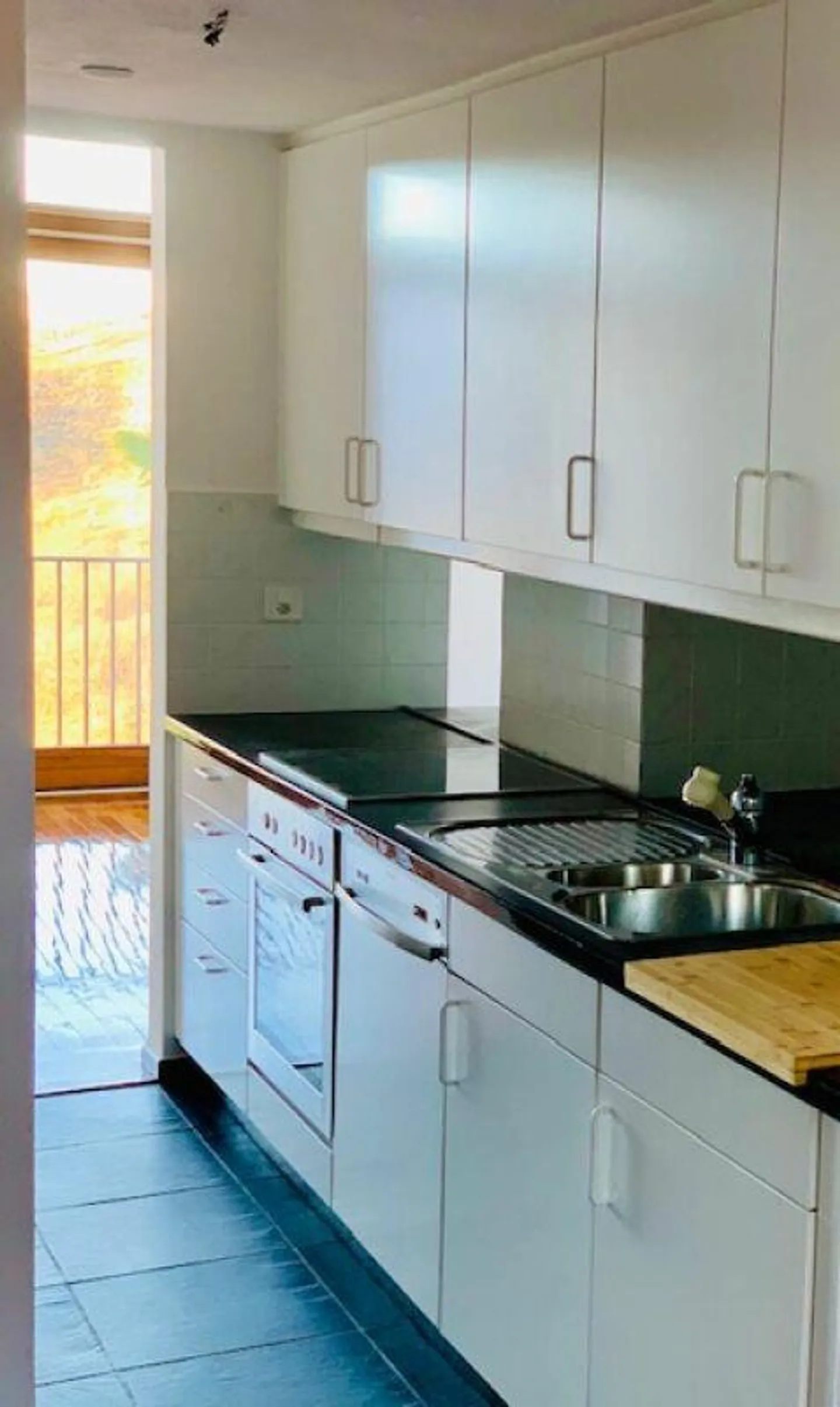 Juwelhaus mit 4,5 Zimmern in der Natur - Foto 8 von 27