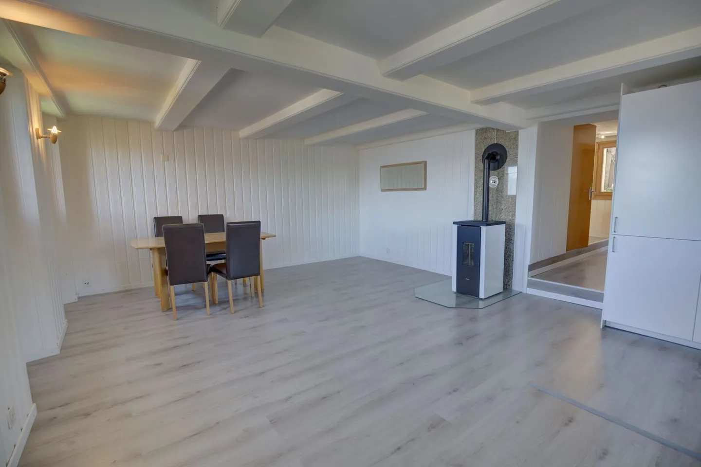 Charmante appartement 3 pièces au cœur du vieux village de Nendaz ! - Photo 8 sur 12