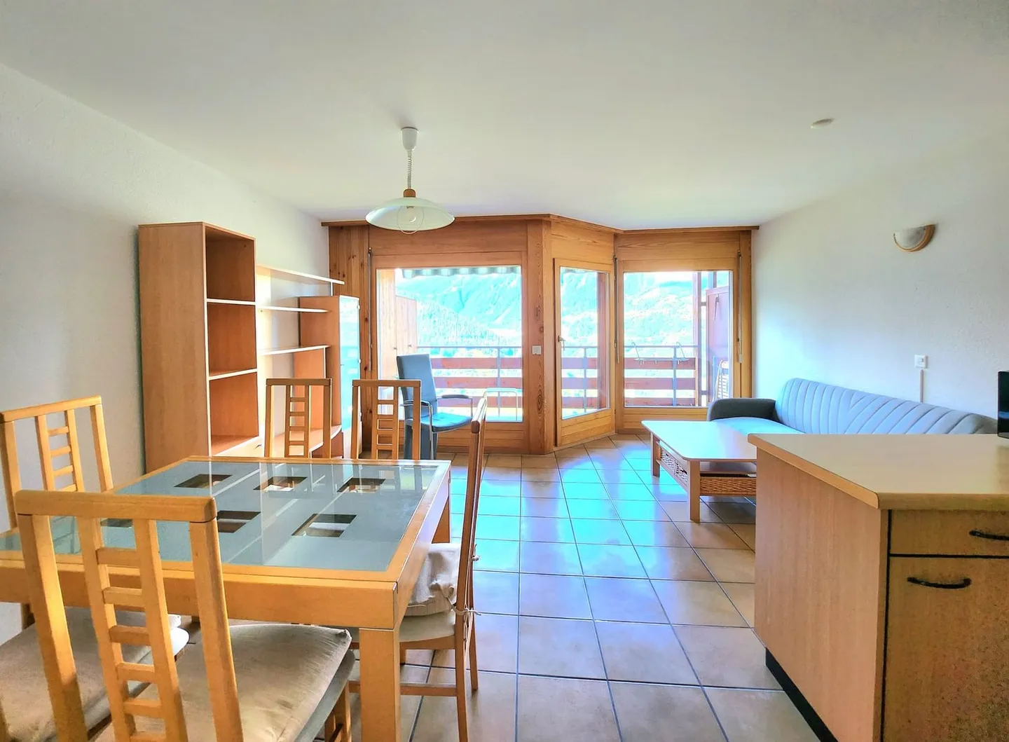 Charmant appartement de 2,5 pièces avec vue imprenable à St-Martin (Val d'Hérens) - Photo 3 sur 13