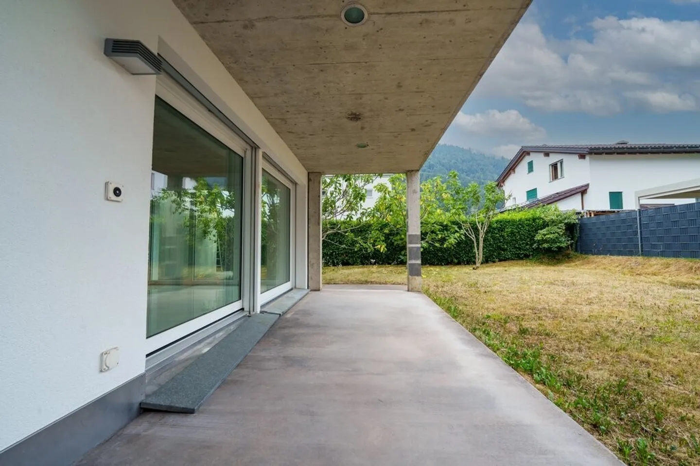 Maison familiale spacieuse avec appartement indépendant - Photo 5 sur 12