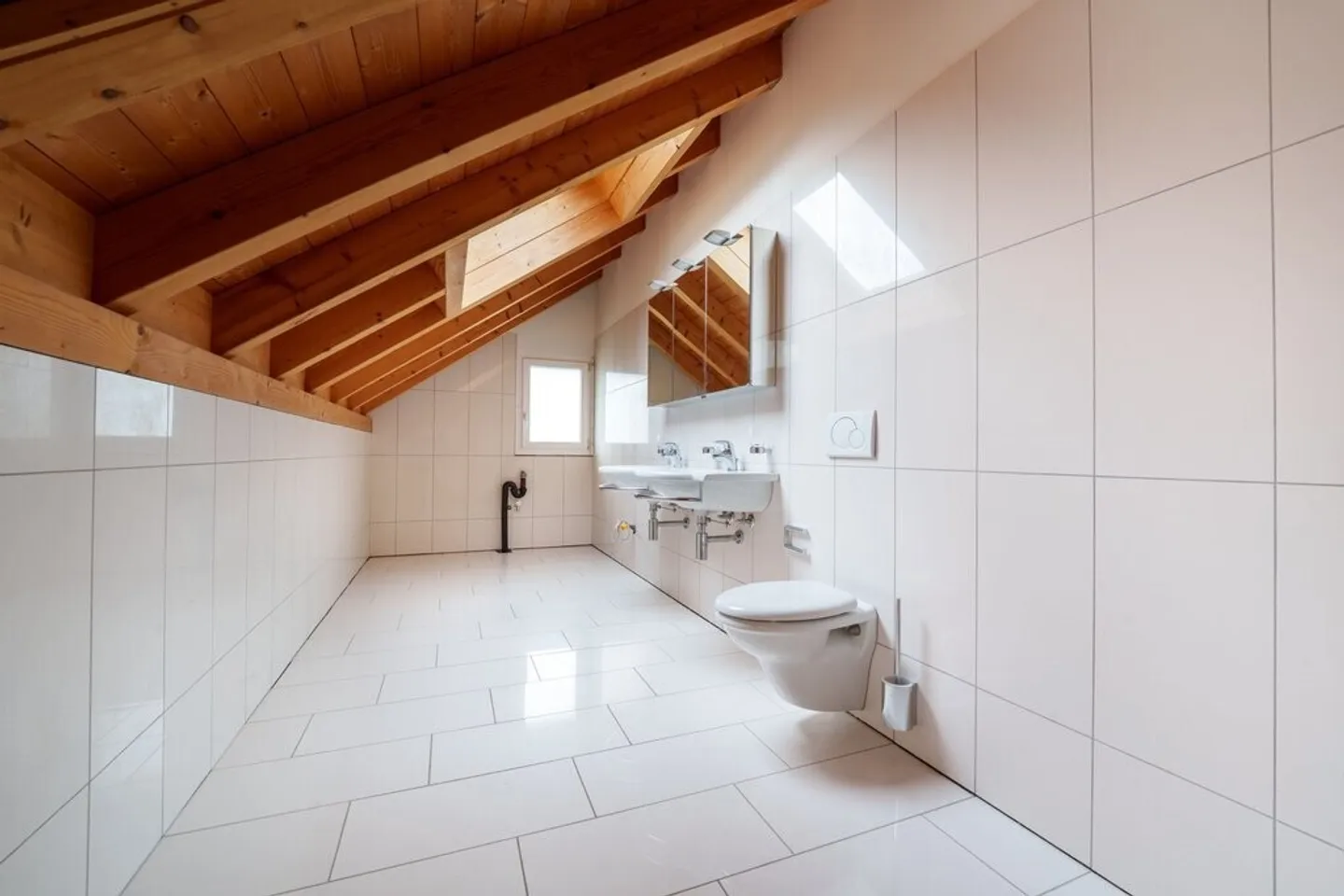 Maison familiale spacieuse avec appartement indépendant - Photo 10 sur 12