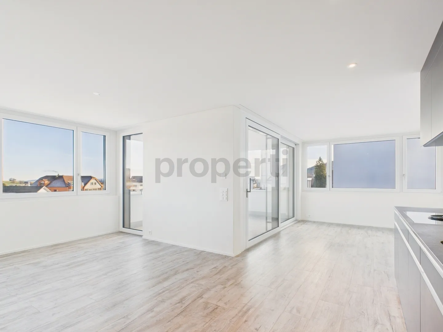 Appartement moderne de 2,5 pièces avec balcon à Rickenbach - Photo 2 sur 11