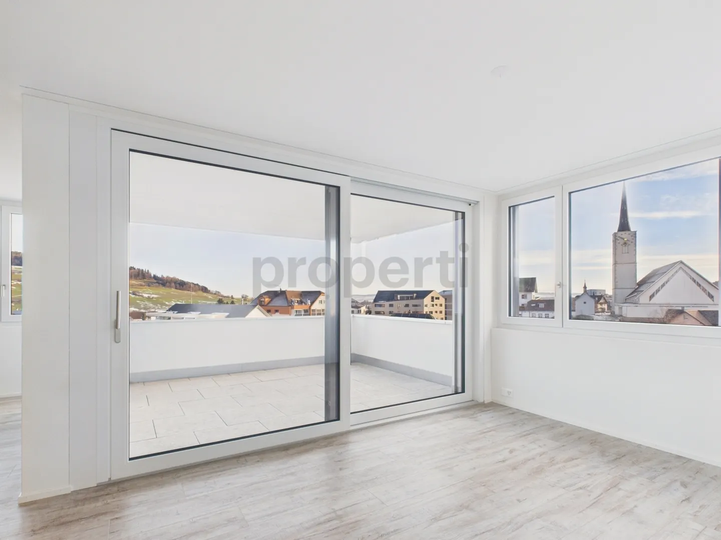 Appartement moderne de 2,5 pièces avec balcon à Rickenbach - Photo 1 sur 11