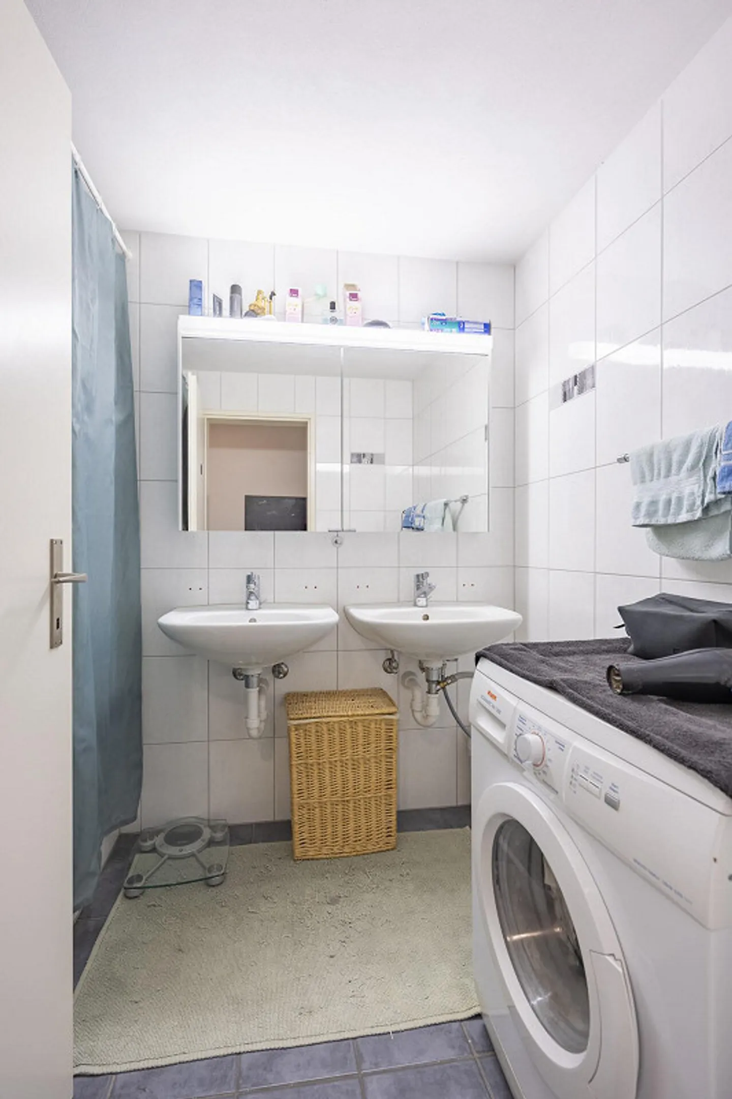 Plenty of living space at a fair price - Photo 10 of 13