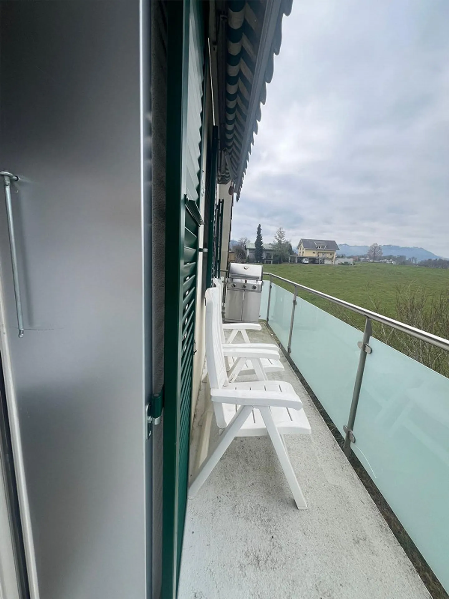 Looking for a new tenant for a 3.5 room apartment in Gümligen - Available immediately - Photo 9 of 11