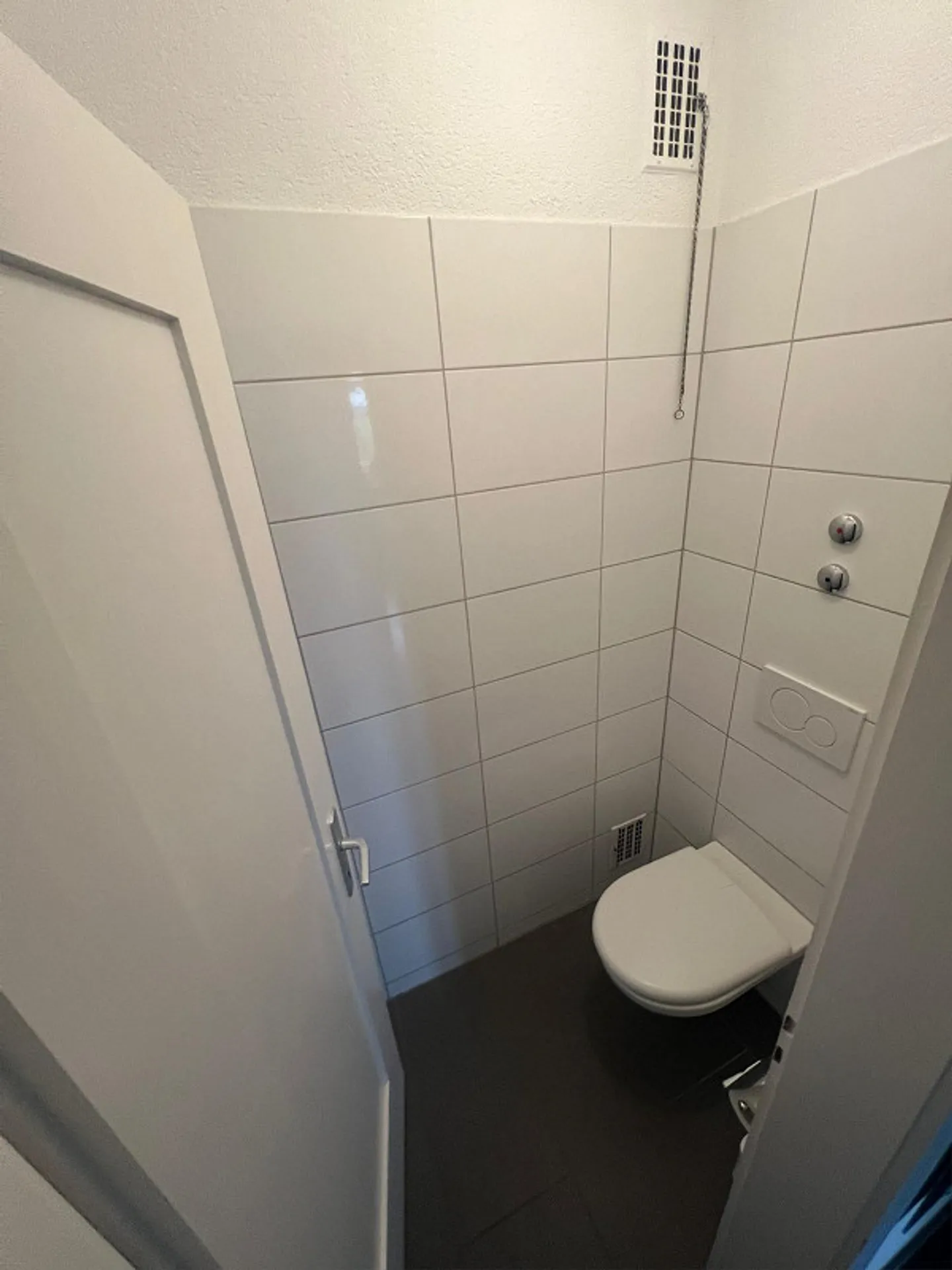 Looking for a new tenant for a 3.5 room apartment in Gümligen - Available immediately - Photo 8 of 11