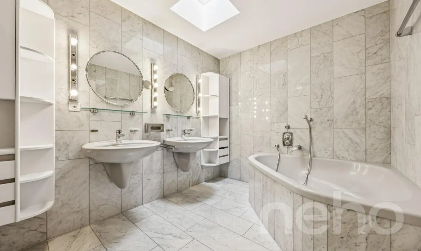 Elegante Maisonette mit Panoramablick - Foto 8 von 11