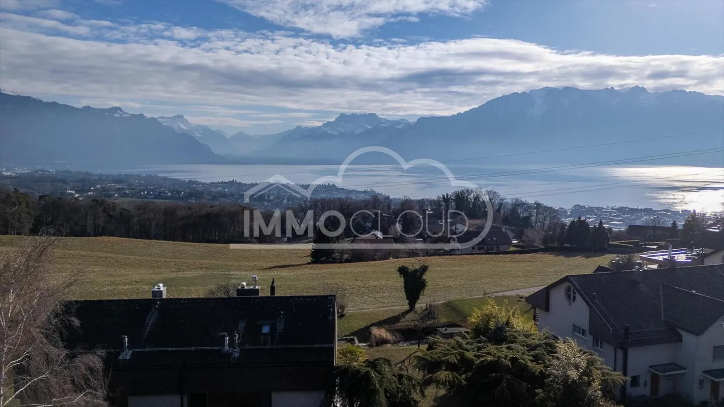 Maison contiguë 6 pièces - Photo 3 sur 9