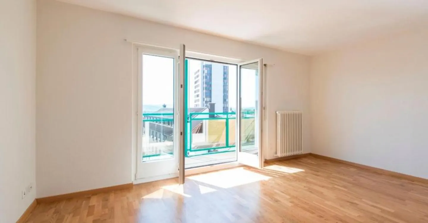 Penthouse apartment on the 10th floor - high up. Rent without deposit. - Photo 3 of 6