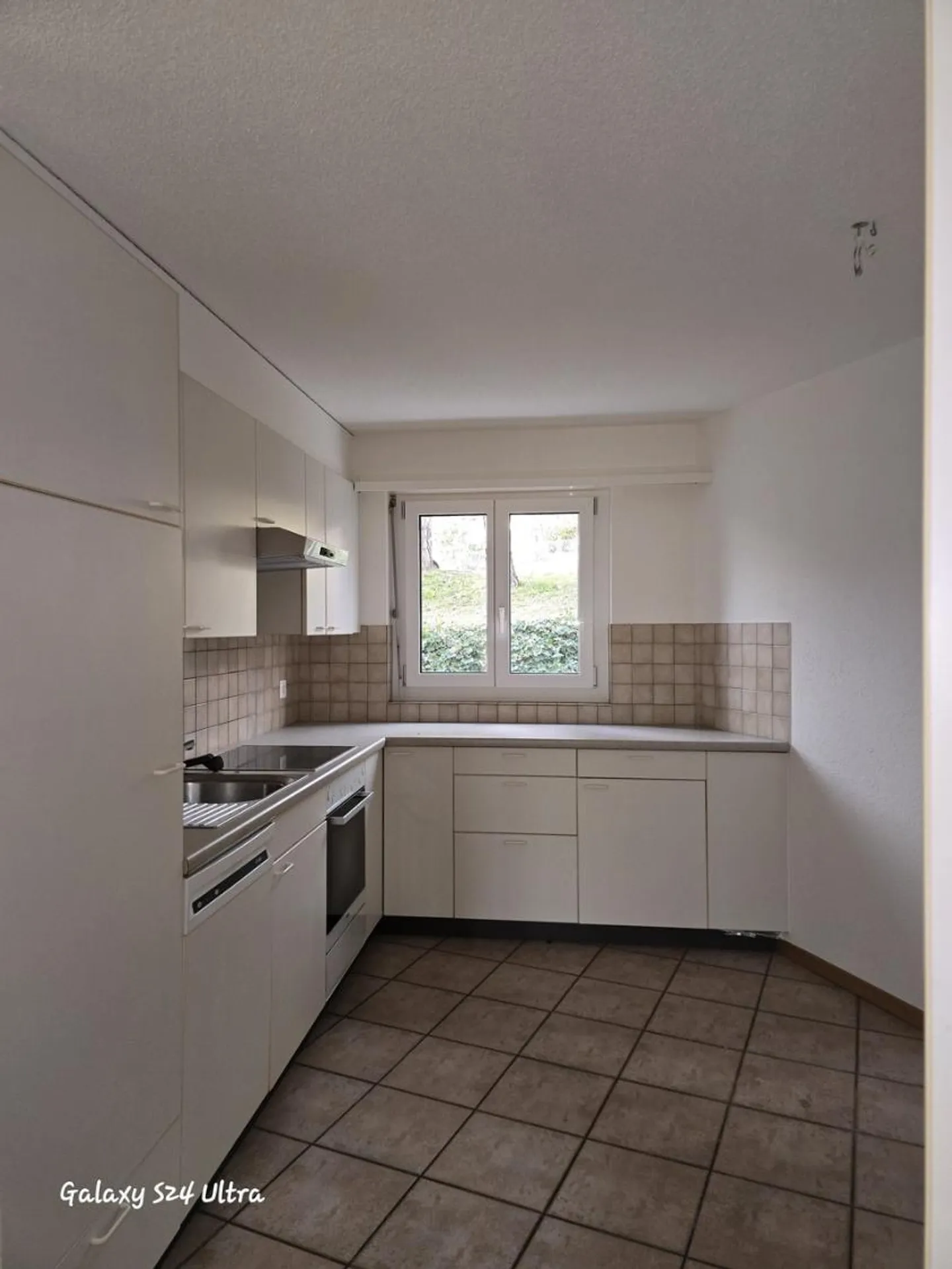 Erdgeschosswohnung mit Balkon - Foto 1 von 13