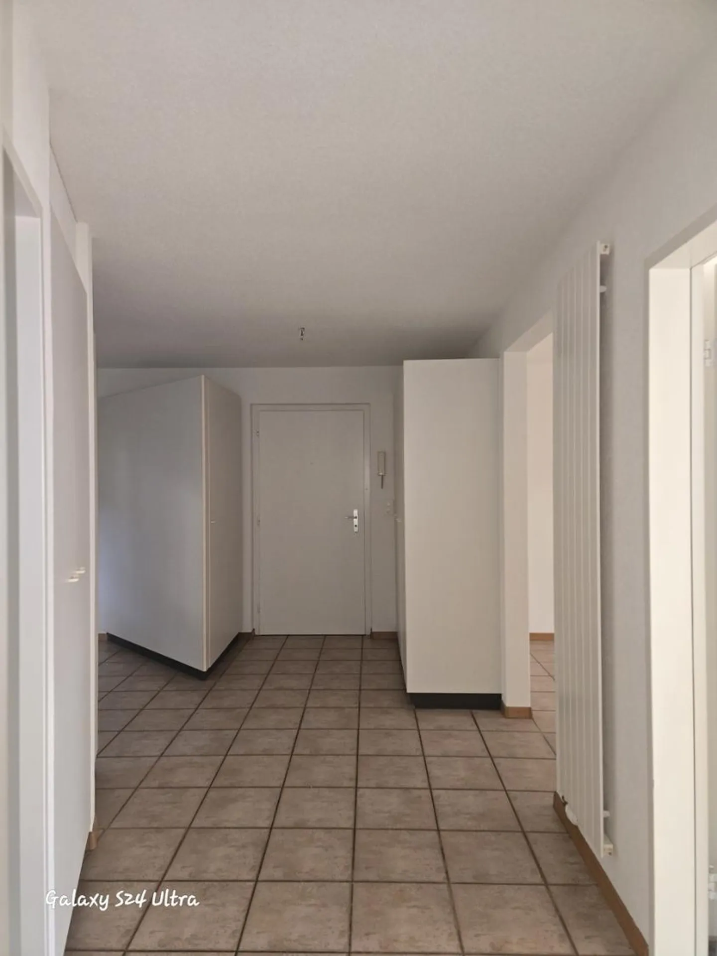 Erdgeschosswohnung mit Balkon - Foto 7 von 13