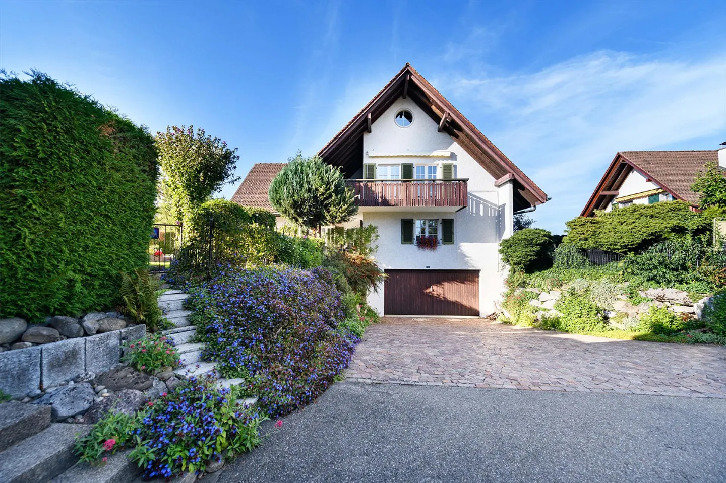 Charmantes Einfamilienhaus mit Pool - Foto 5 von 19
