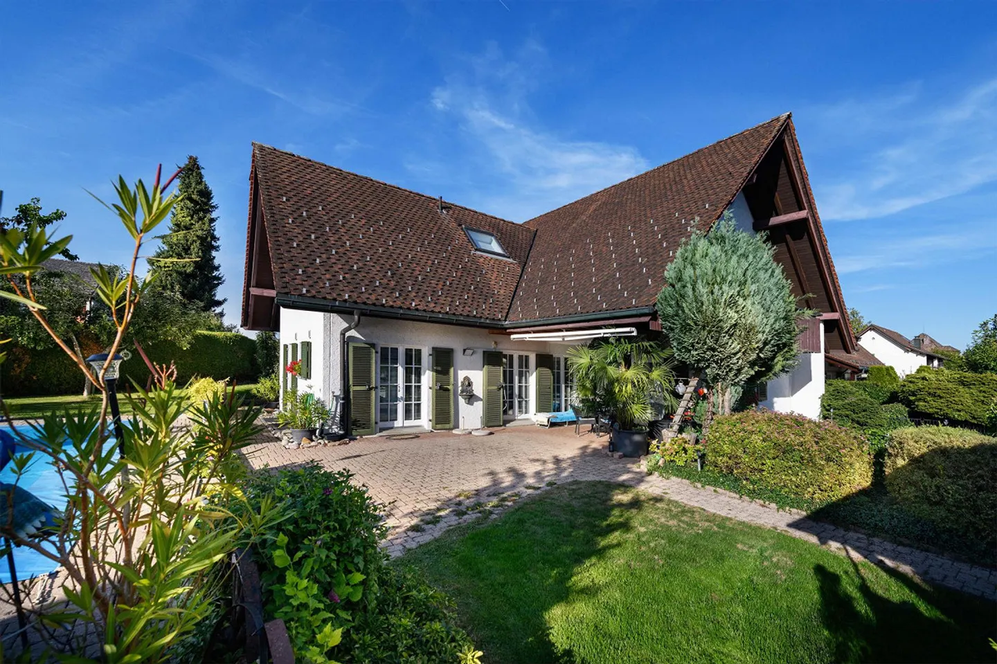 Charmantes Einfamilienhaus mit Pool - Foto 4 von 19