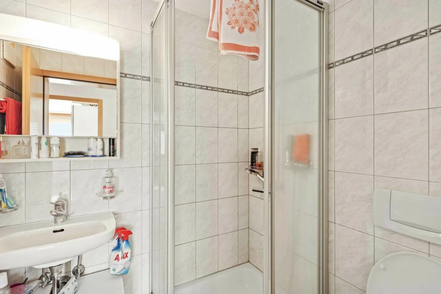 Appartamento di 4.5 locali in posizione centrale a Raron - Foto 4 di 9