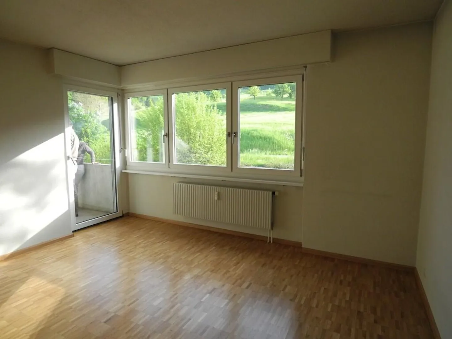 Appartement 2,5 pièces avec balcon à Thürnen - Photo 1 sur 6