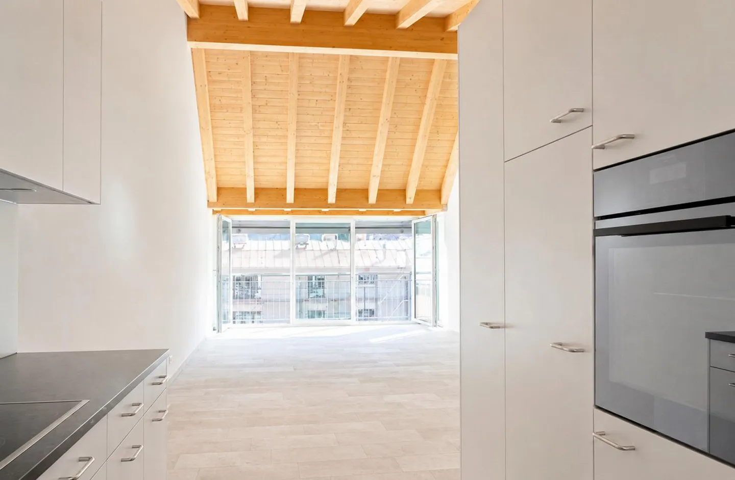 Charmante Dachgeschosswohnung in Domat/Ems - Foto 1 von 5