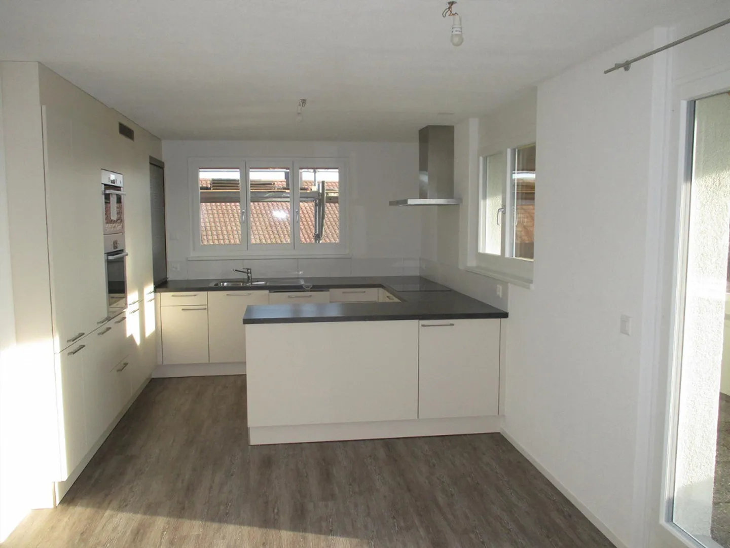 4 1/2 Zimmer Wohnung - Foto 3 von 11