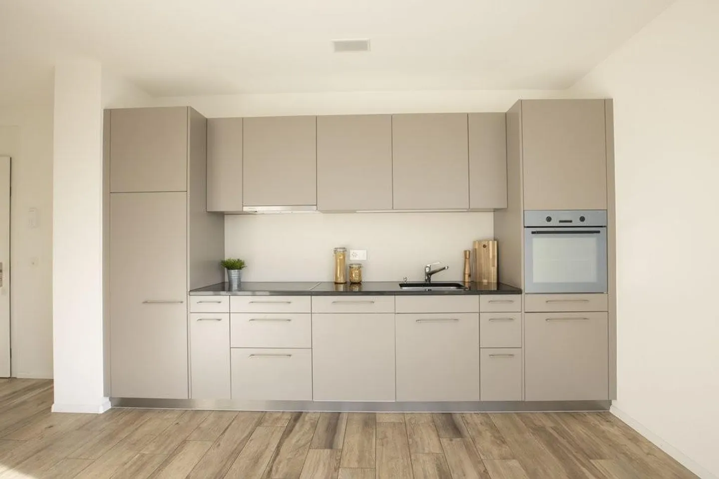 Modern apartment in a central location - Photo 4 of 7