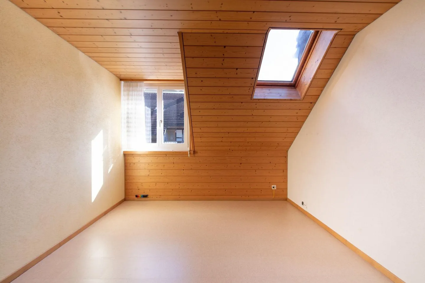 Casa bifamiliare ben curata con molto spazio per la vita familiare - Foto 13 di 13